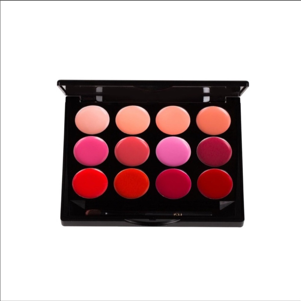 NEW! • ISH Lip Palette
